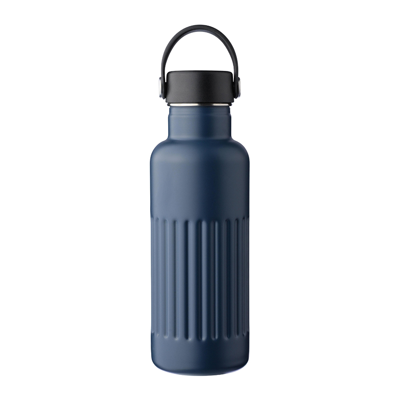 Bouteille isotherme en inox recyclé - image 14