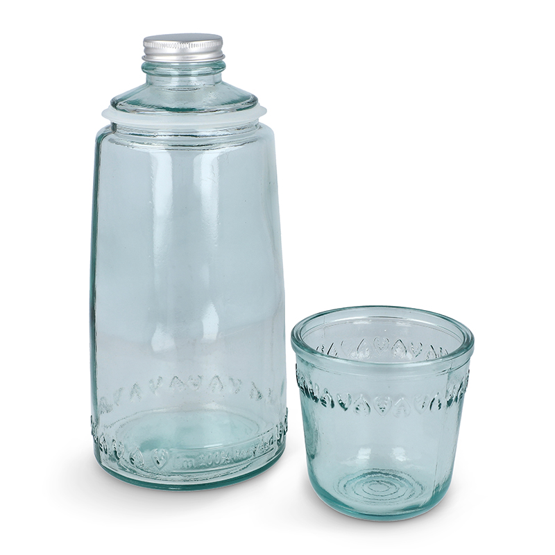 Carafe et verre à eau en un - image 2