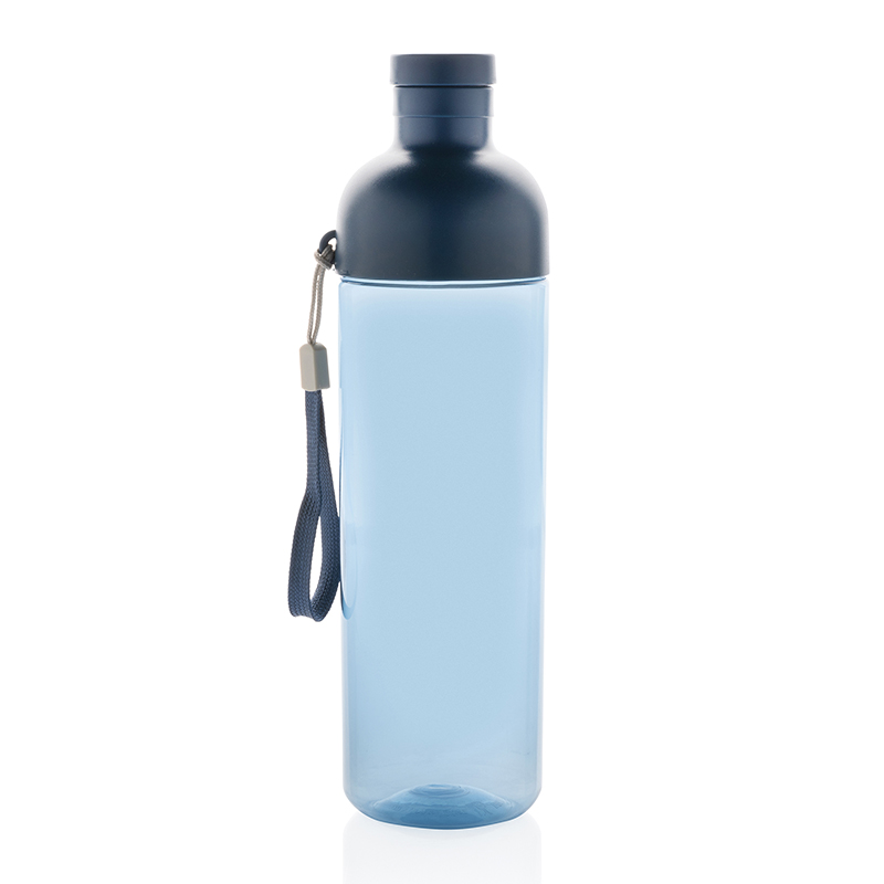 Bouteille d'eau en PET recyclé - image 8