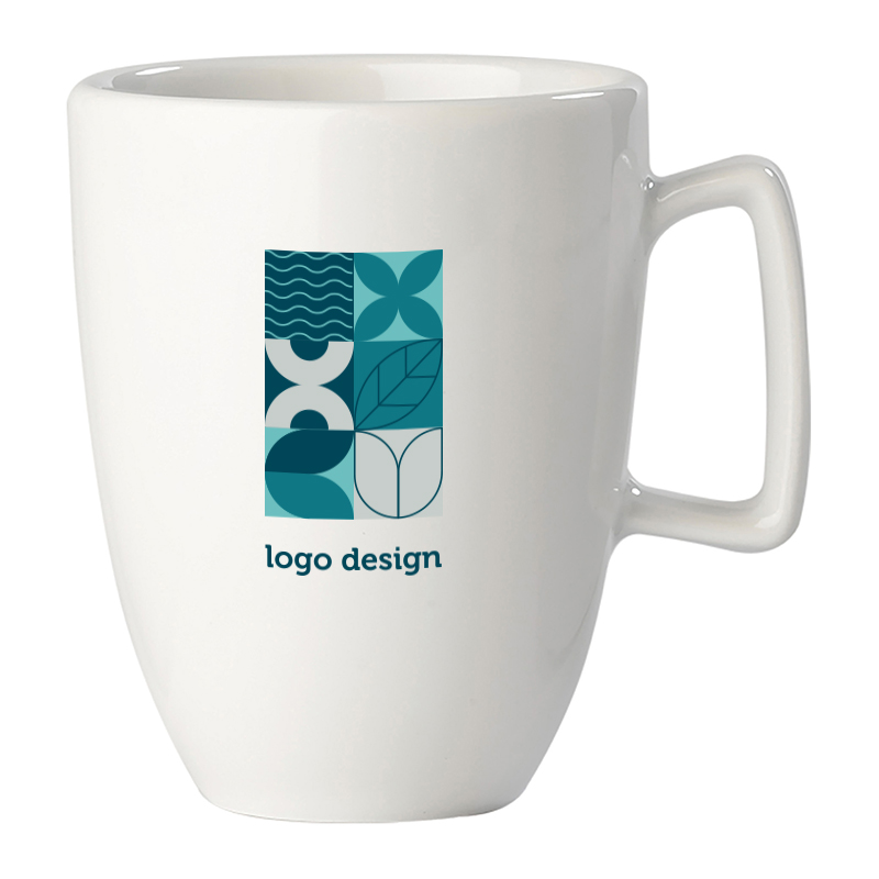 Tasse en porcelaine