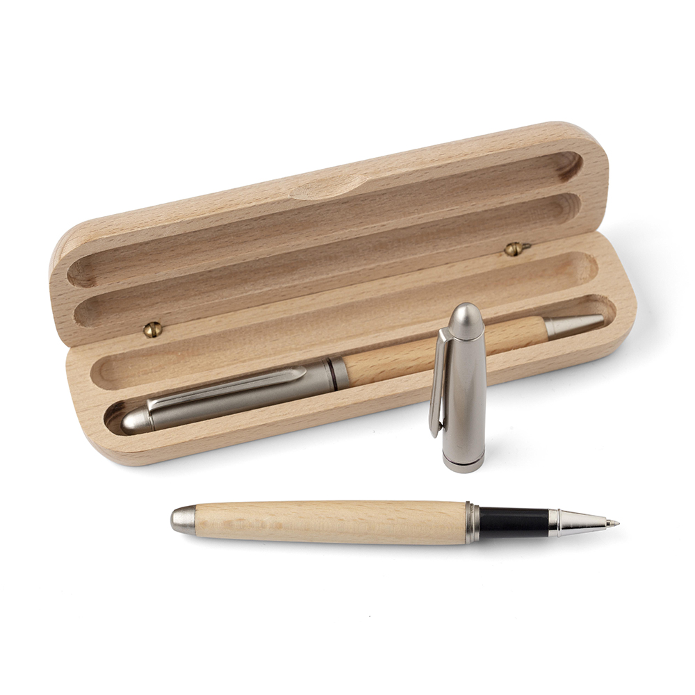 Ensemble de stylos en bois de hêtre