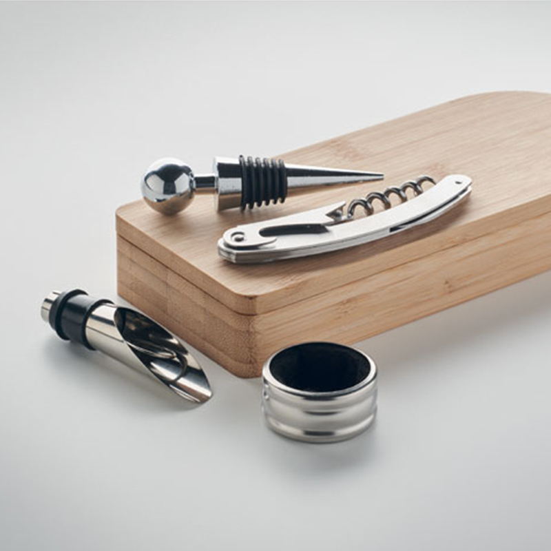 Set à vin dans coffret en bambou - image 3
