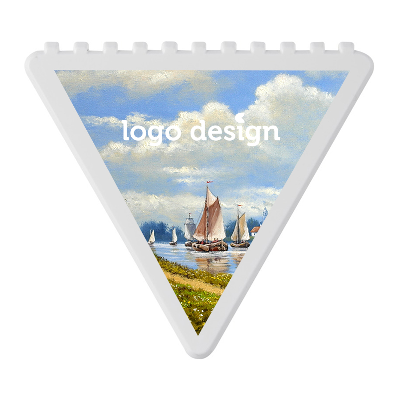 Grattoir à glace triangulaire