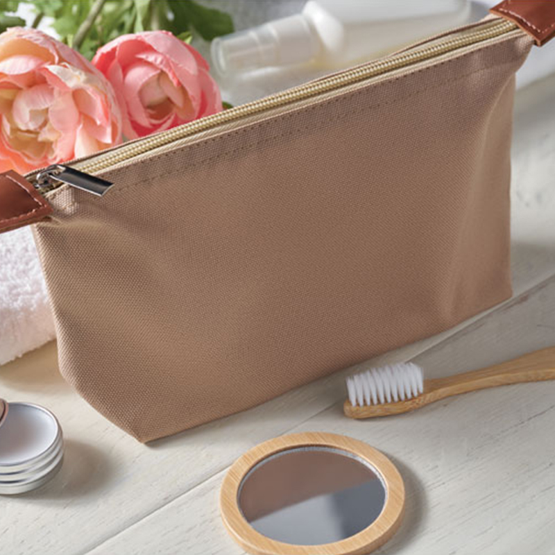 Trousse de toilette compacte en RPET - image 3