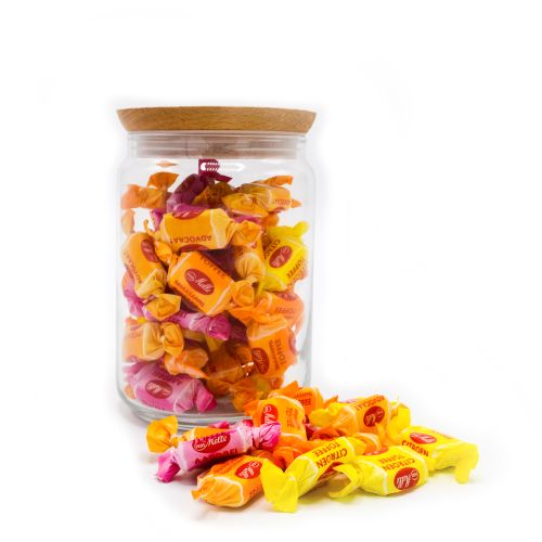 Bocal en verre avec bonbons - image 1