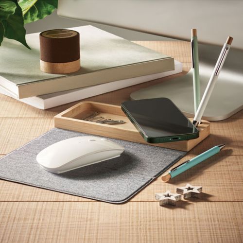 Chargeur en bambou et organiseur de bureau - image 7